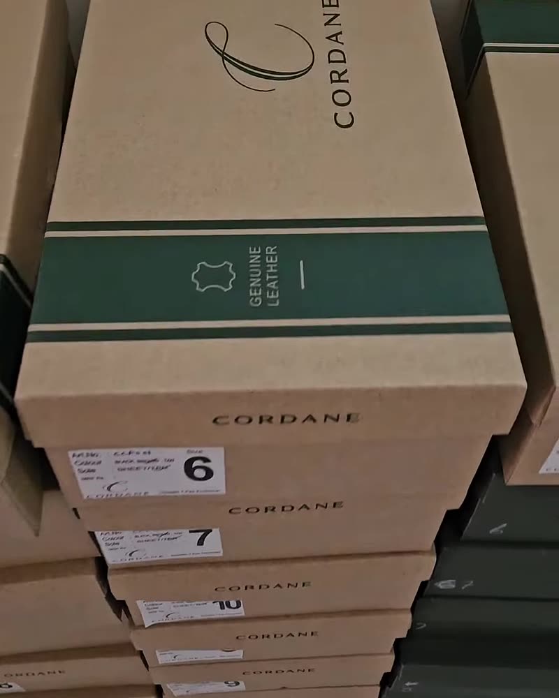 Kraft Cordane boxes stacked and labelled by size 6 to 10